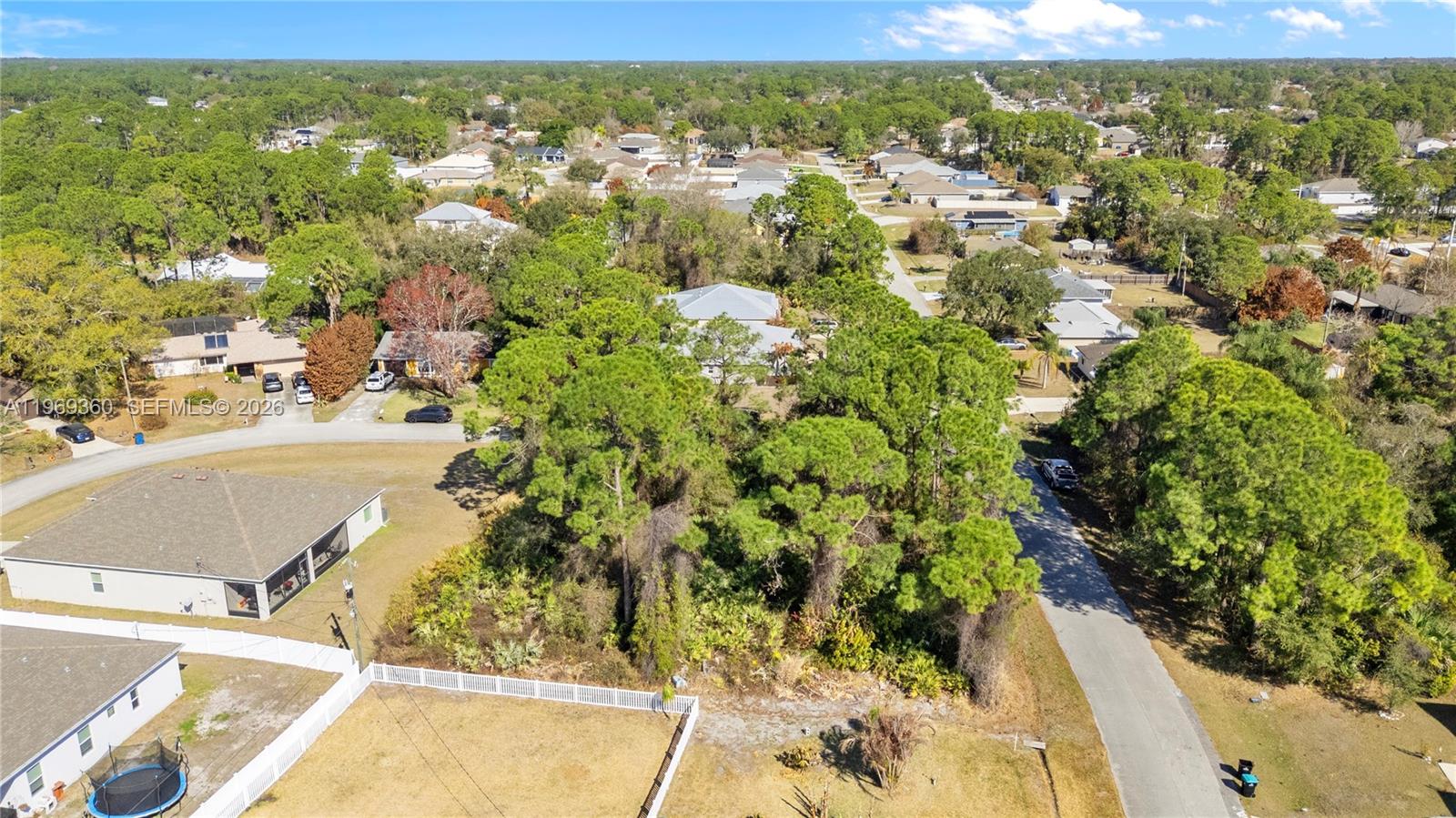 1070 Commerce Road Se Property Photo 3