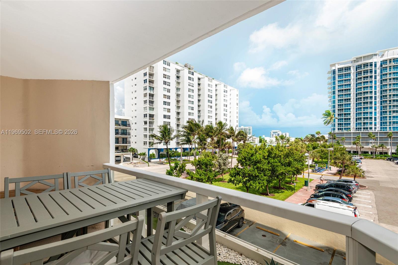 6423 Collins Avenue 309 Property Photo 3