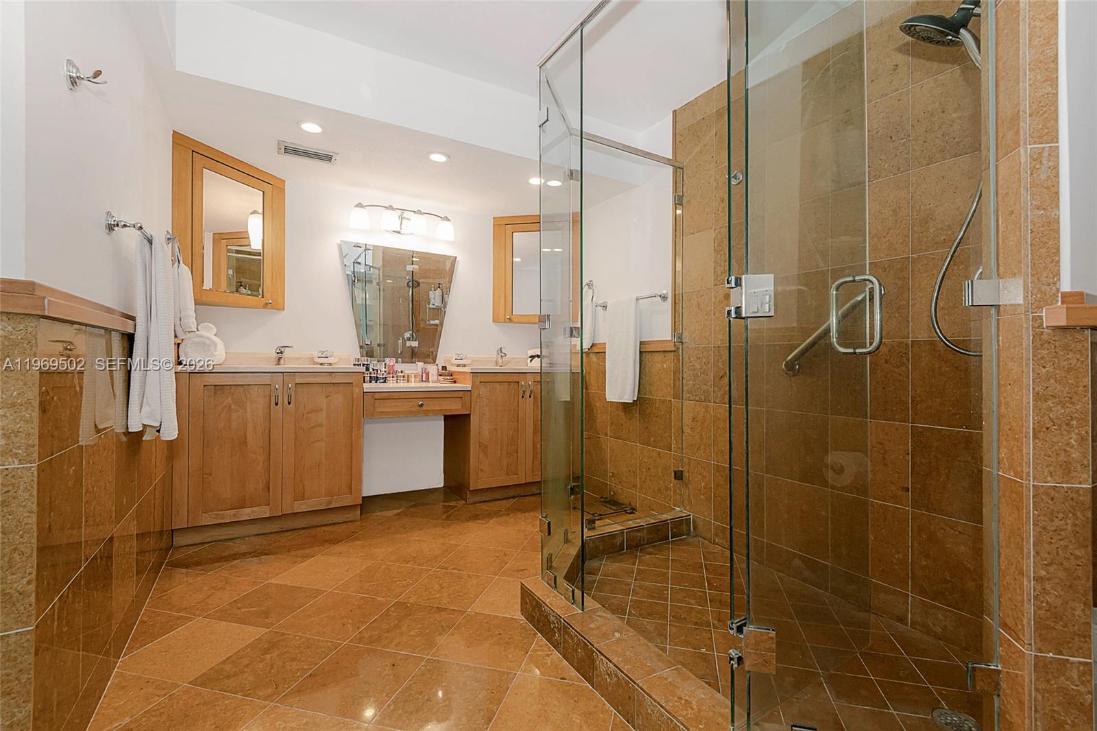 6423 Collins Avenue 309 Property Photo 22