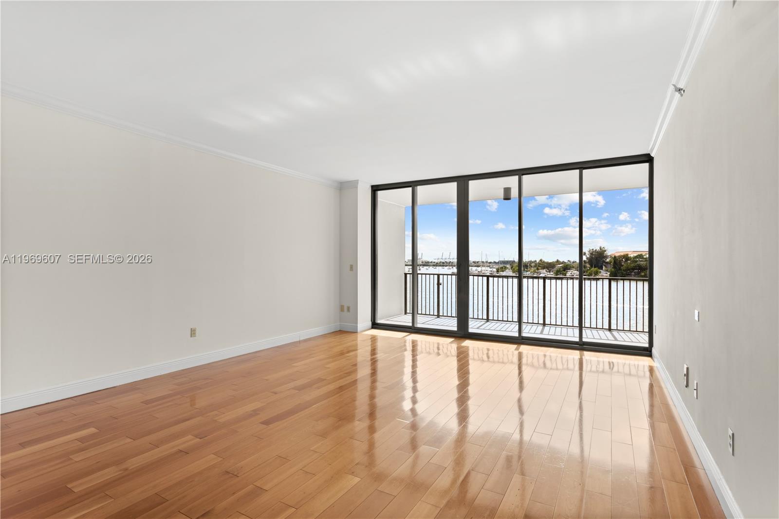 1000 Venetian Way 301 Property Photo 3