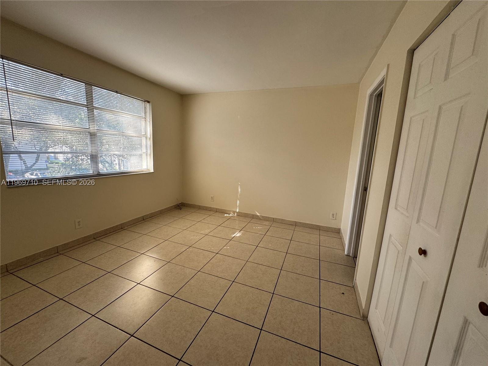 1024 Twin Lakes Drive 21-f Property Photo 6
