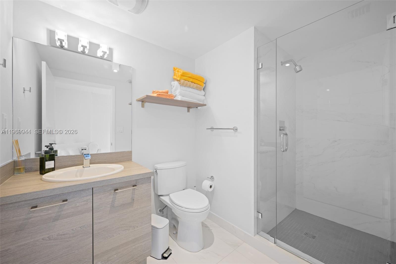 400 Sunny Isles Boulevard 2004 Property Photo 20