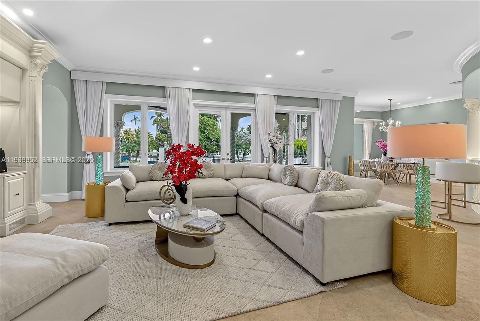 628 Coral Way Property Photo 28