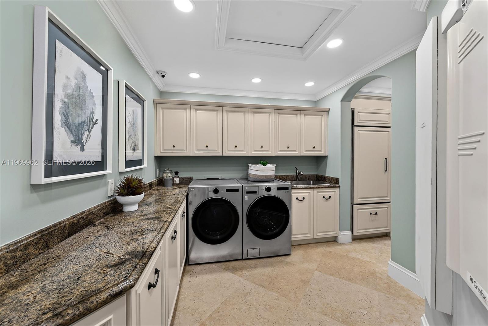628 Coral Way Property Photo 40