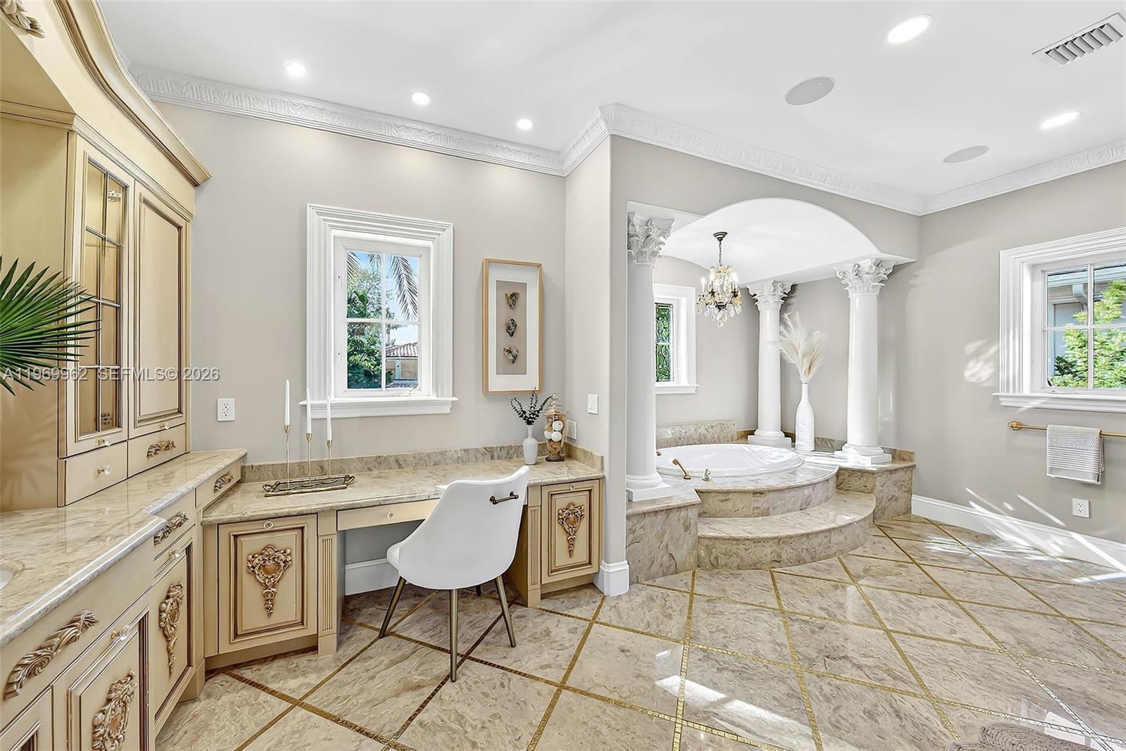 628 Coral Way Property Photo 71