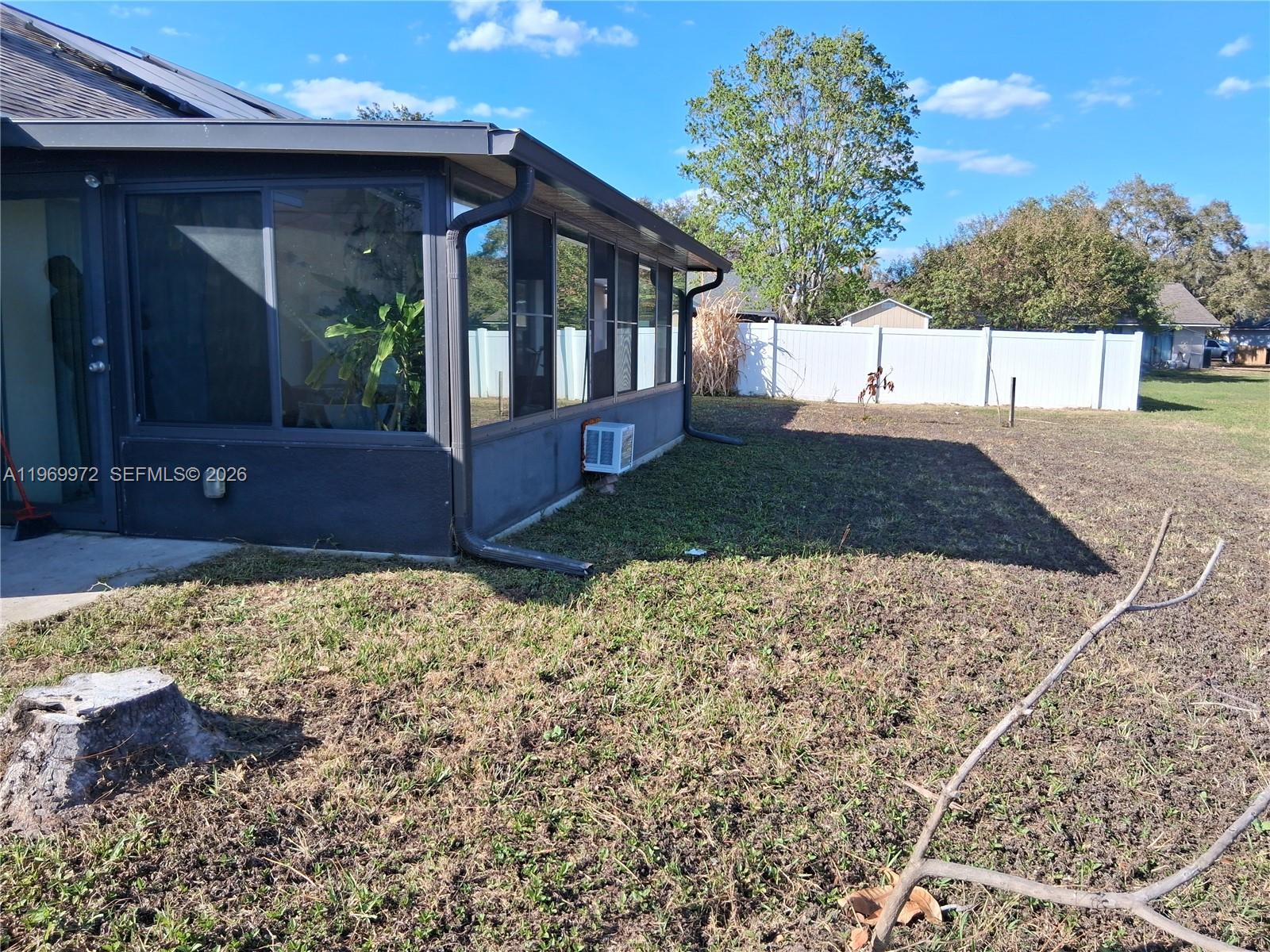 A11969972 Property Photo 3