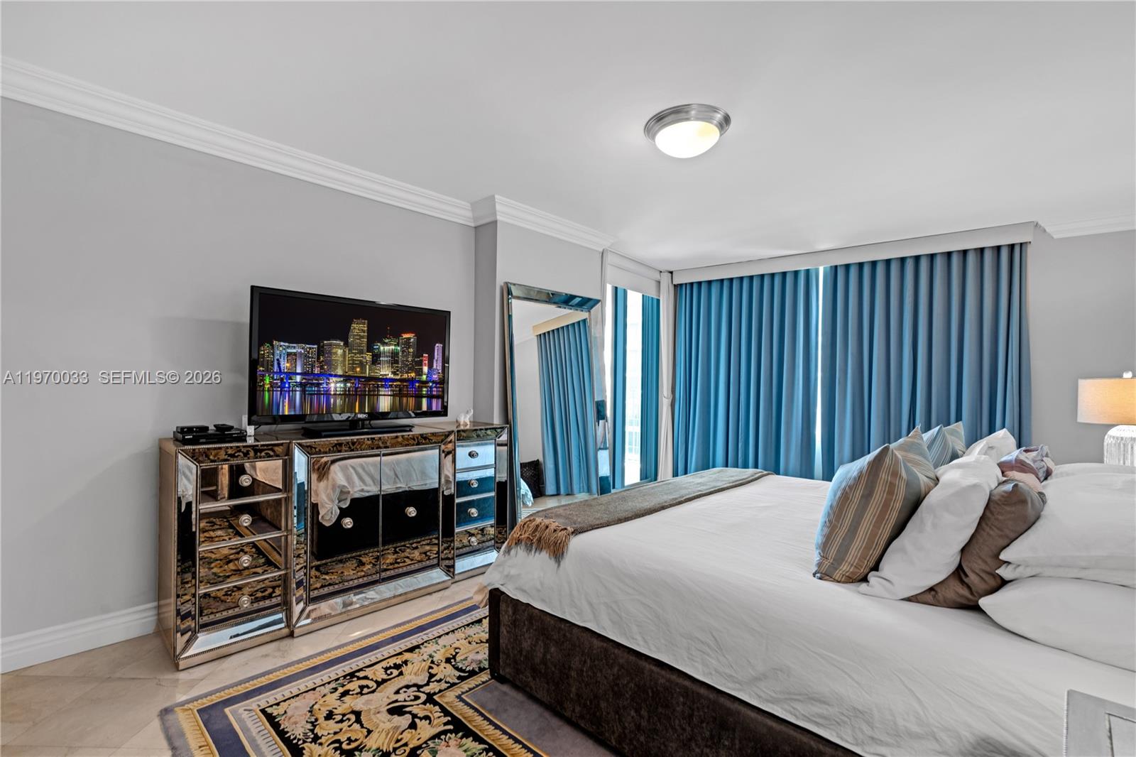 1500 Ocean Drive 704 Property Photo 14
