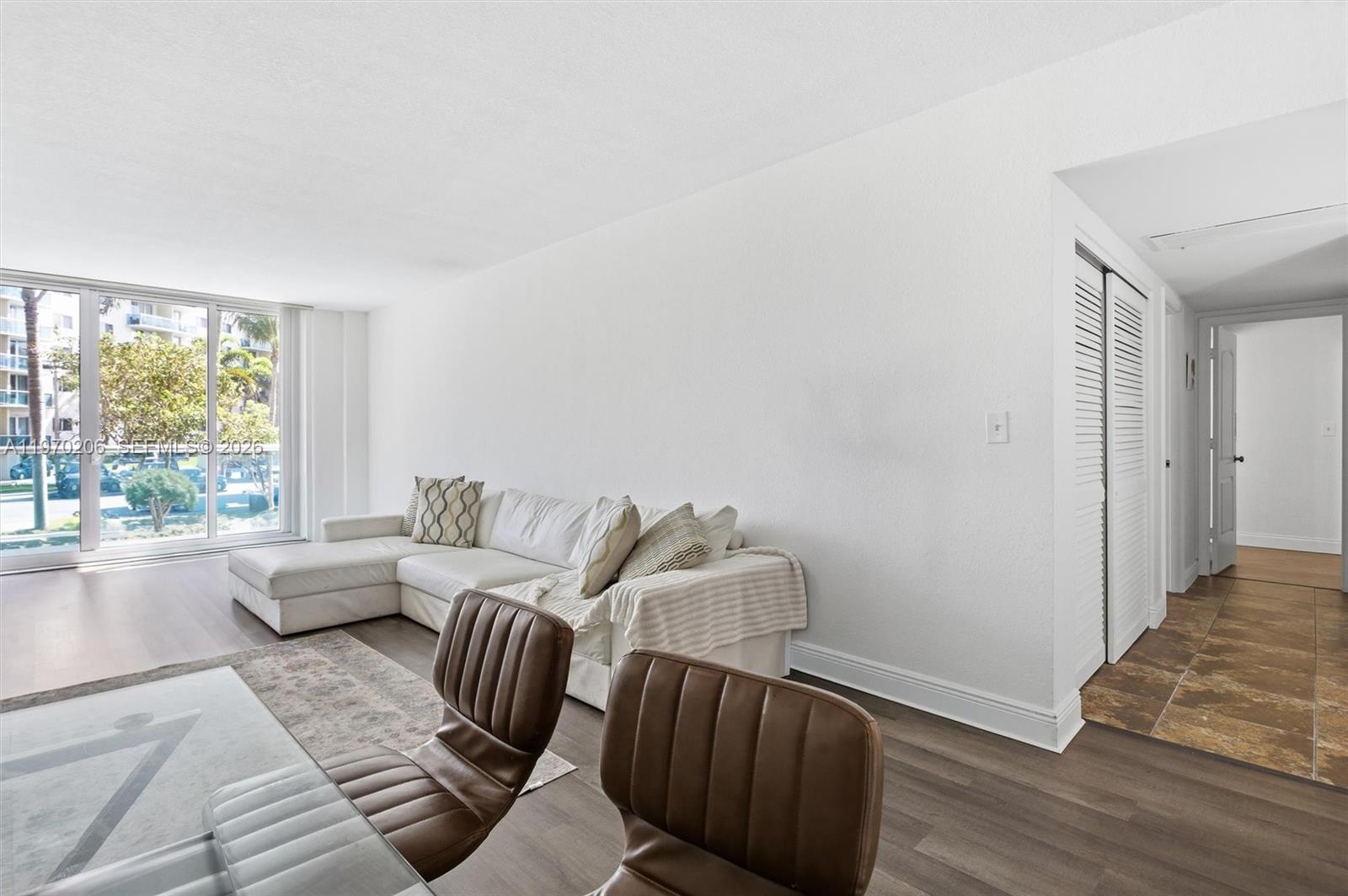 19390 Collins Avenue 120 Property Photo 9