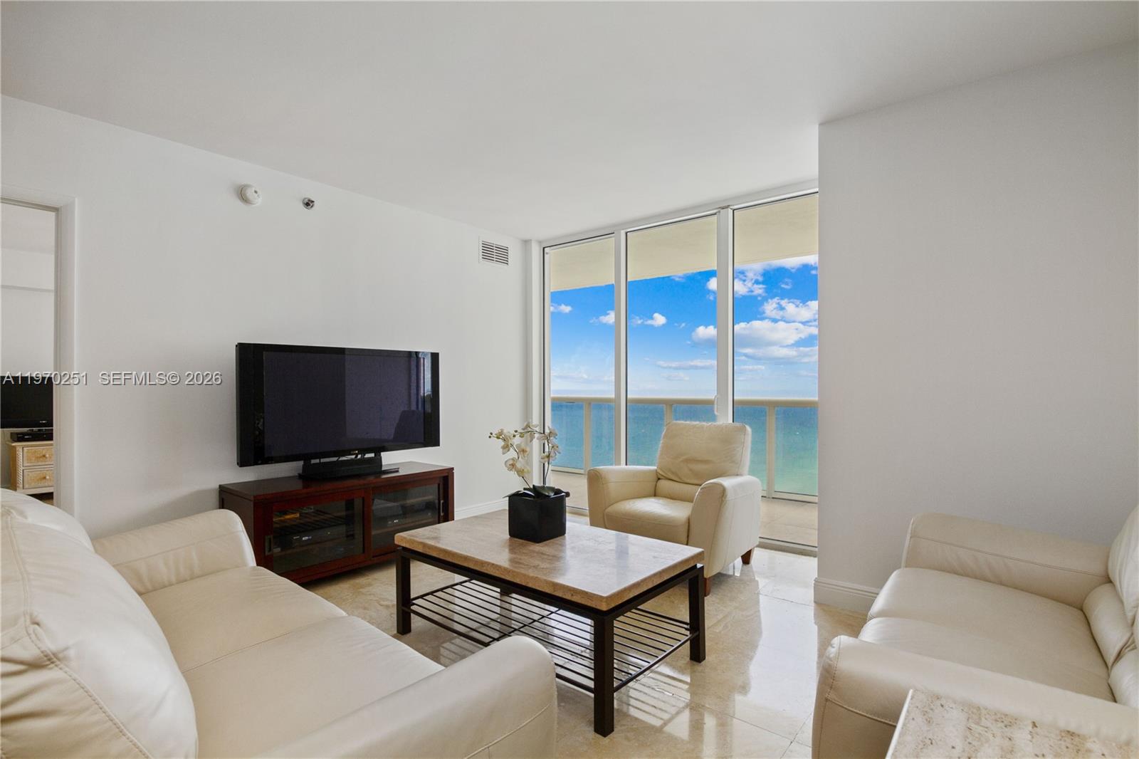 1830 S Ocean Drive 4204 Property Photo 2