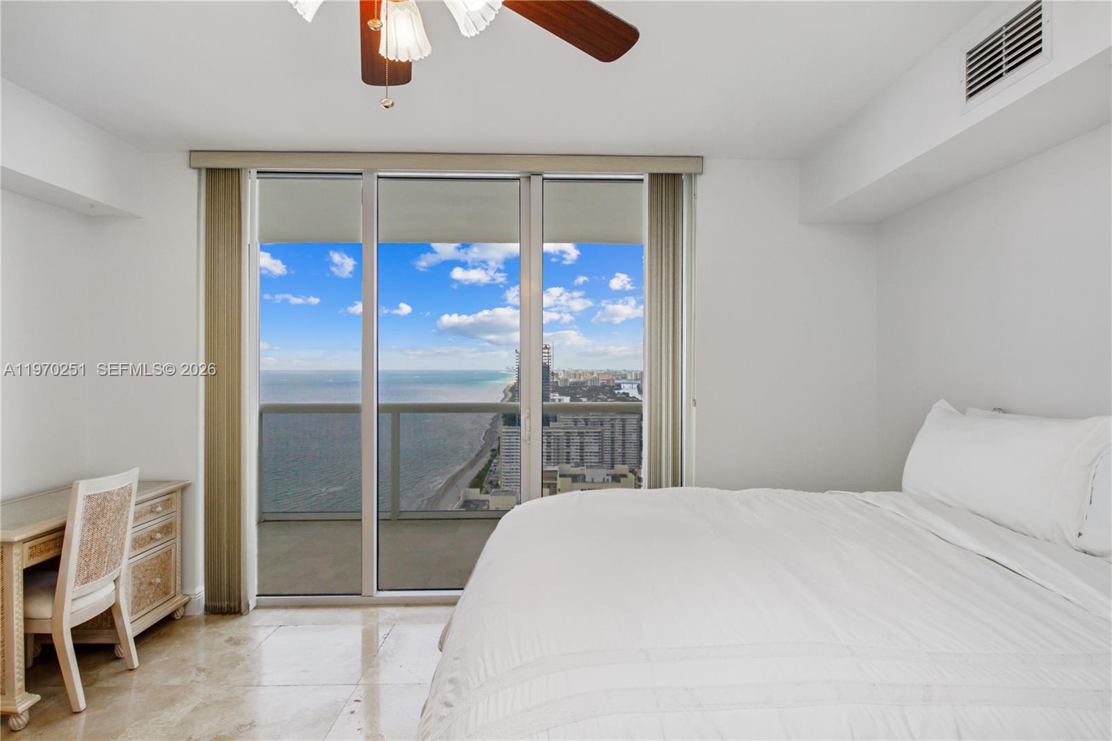 1830 S Ocean Drive 4204 Property Photo 13