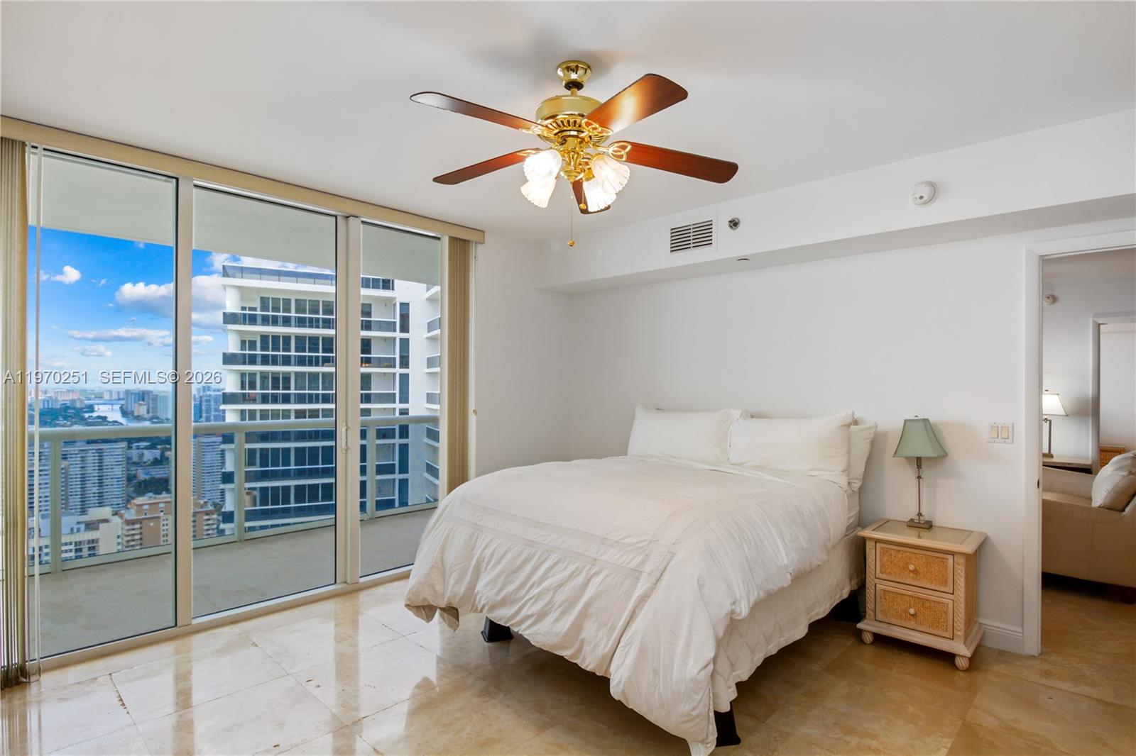 1830 S Ocean Drive 4204 Property Photo 16