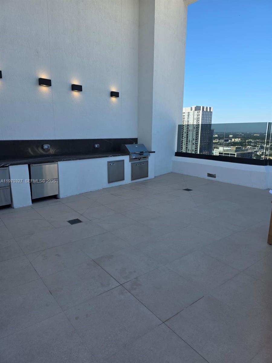 225 N Miami Avenue 804 Property Photo 20