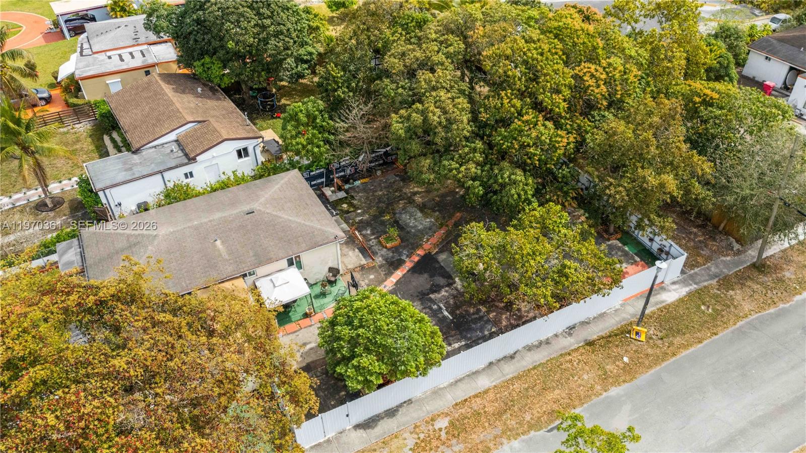 380 Nw 133rd Street Property Photo 5