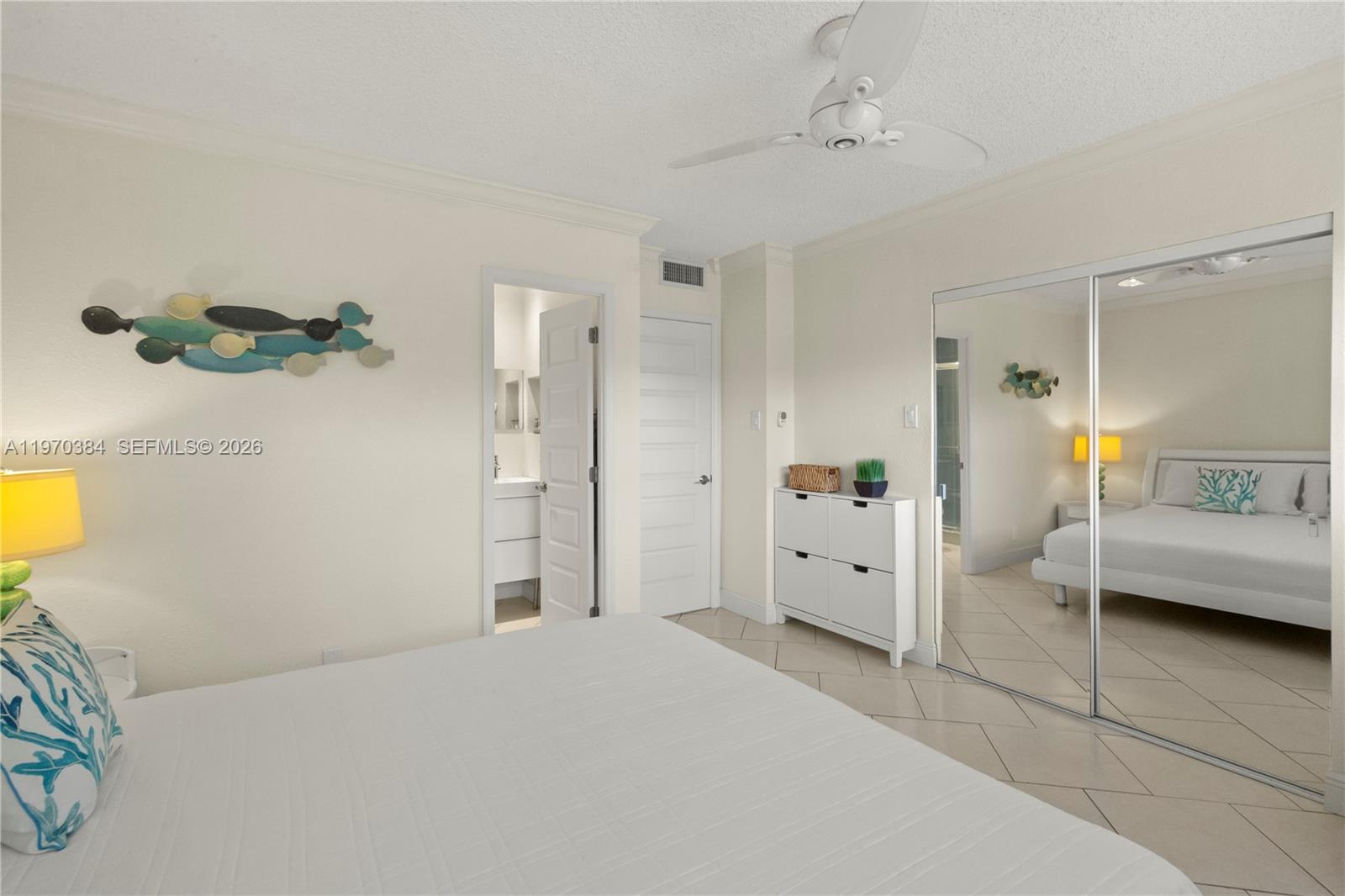 5121 W Oakland Park Boulevard 304 Property Photo 12