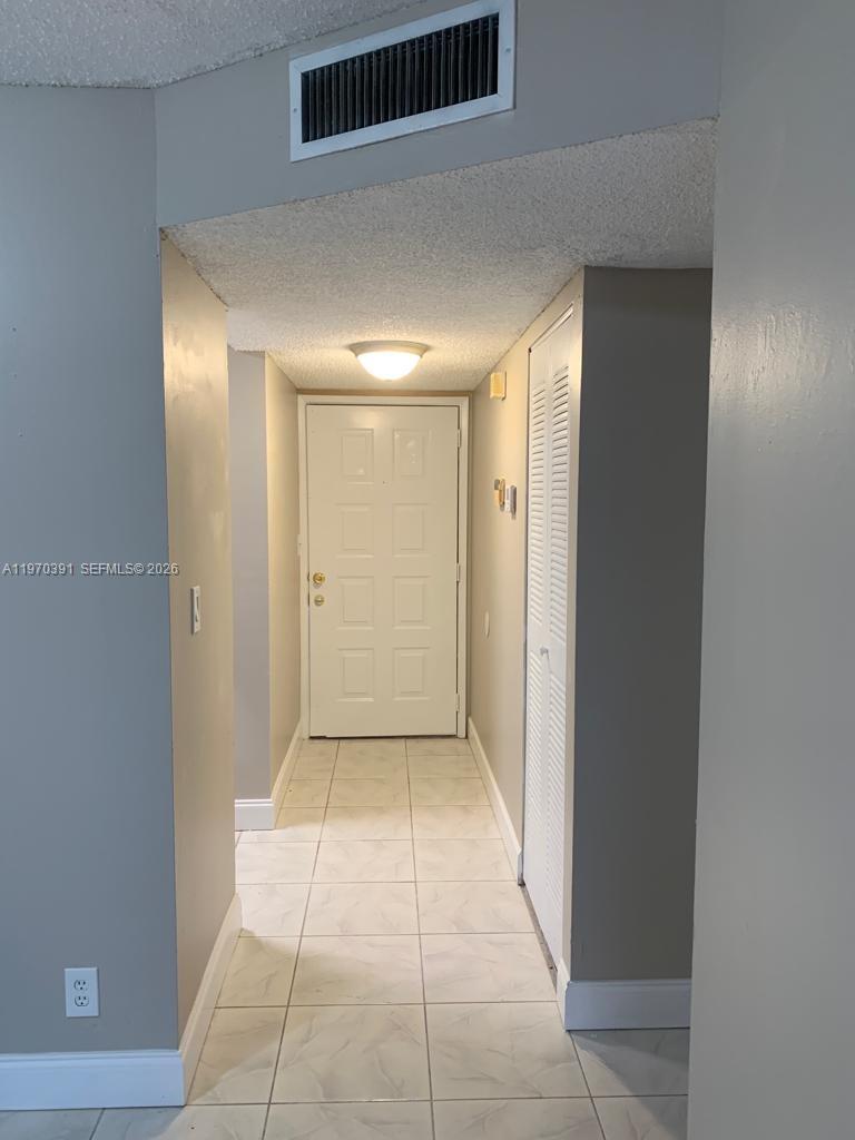 8700 N Sherman Circle 305 Property Photo 12
