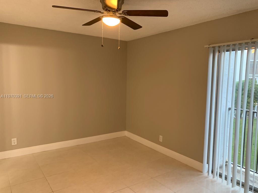 8700 N Sherman Circle 305 Property Photo 20