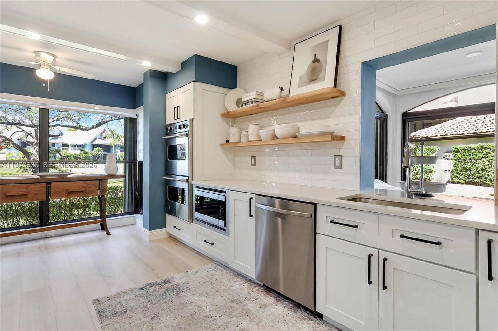 16671 N Traders Crossing N 121 Property Photo 5