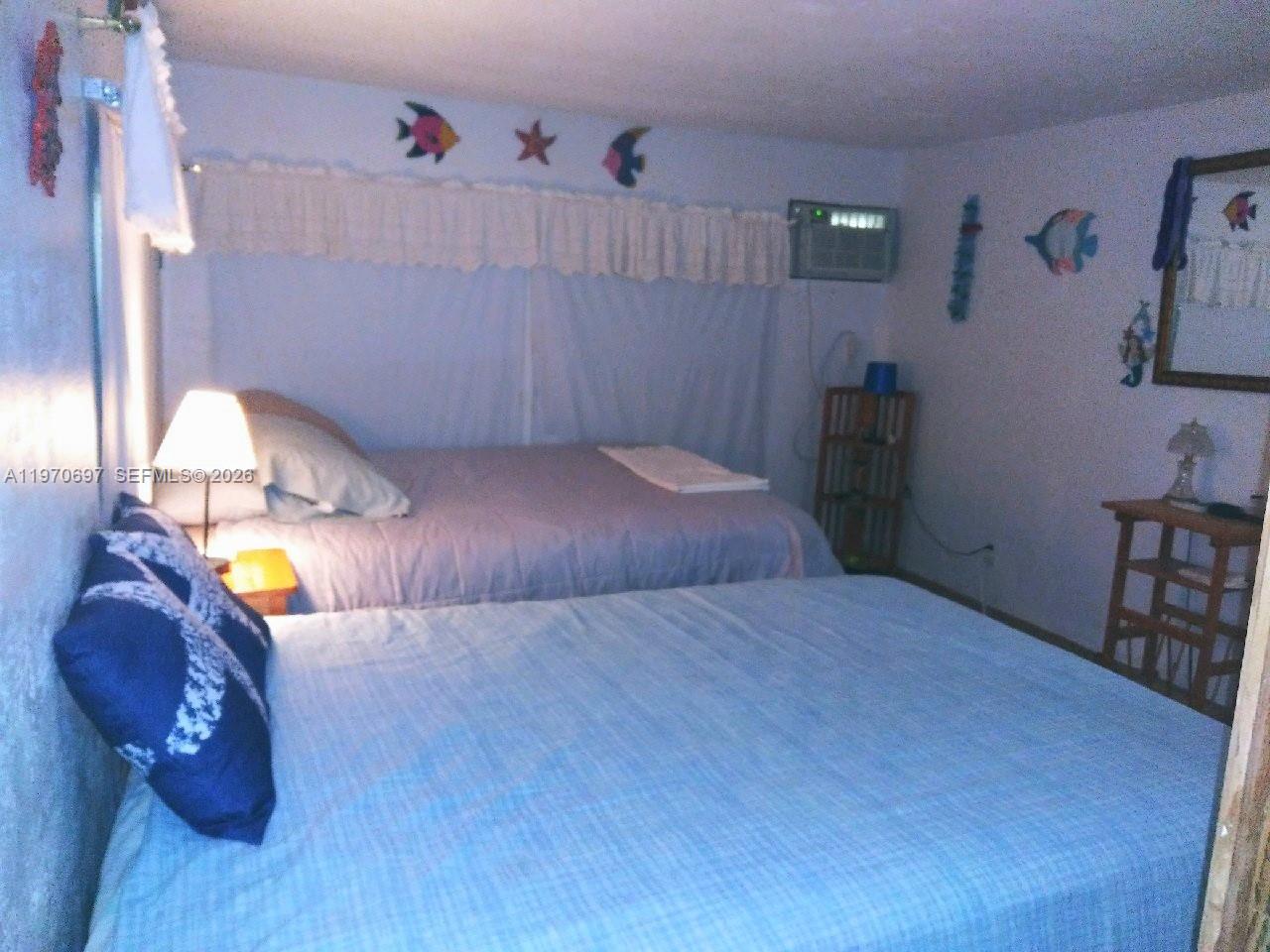 261 Burgundy Drive Property Photo 8
