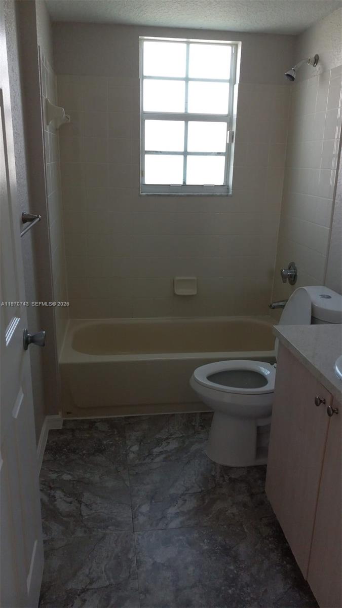 1212 Belmont Lane 1212 Property Photo 10