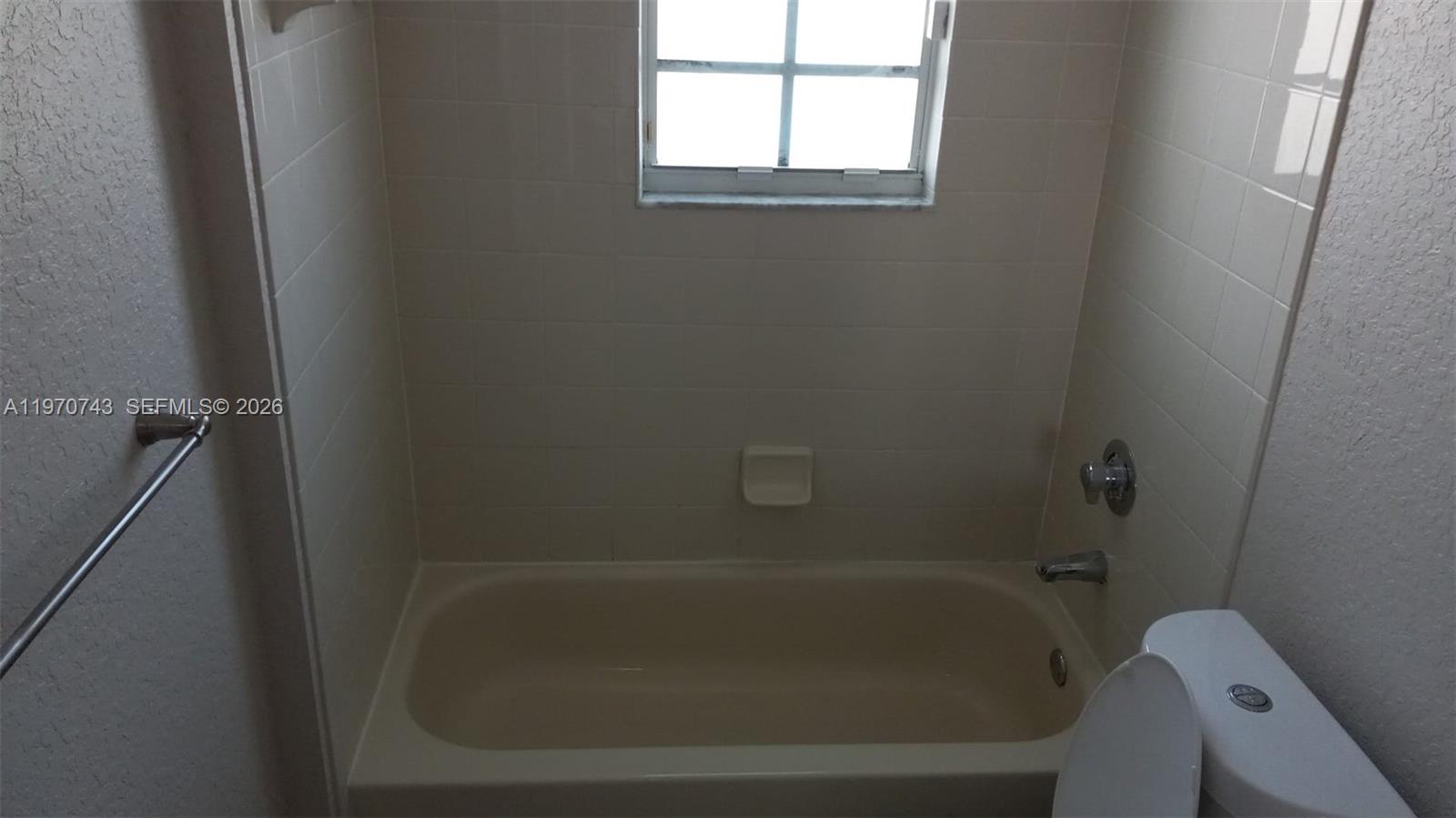 1212 Belmont Lane 1212 Property Photo 11