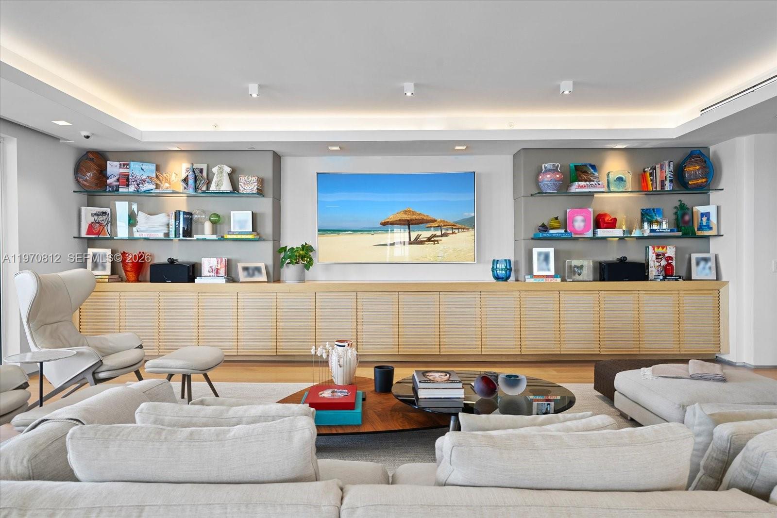 4921 Fisher Island Drive 4921 Property Photo 9