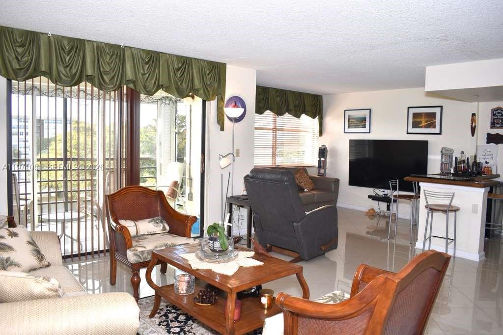 1300 Saint Charles Place 617 Property Photo 1