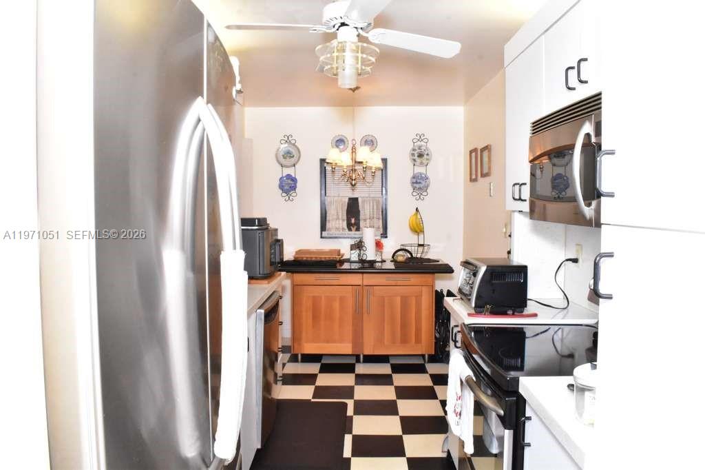 1300 Saint Charles Place 617 Property Photo 5