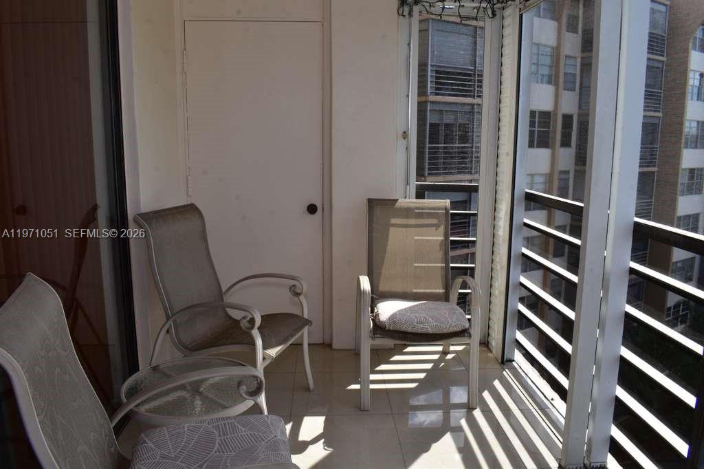 1300 Saint Charles Place 617 Property Photo 15