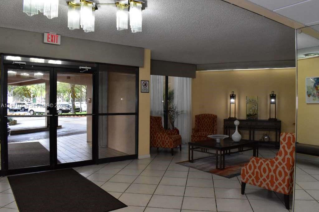 1300 Saint Charles Place 617 Property Photo 21