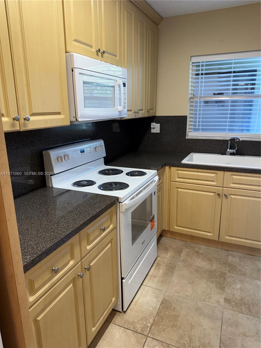 1425 Arthur Street 315b Property Photo 13