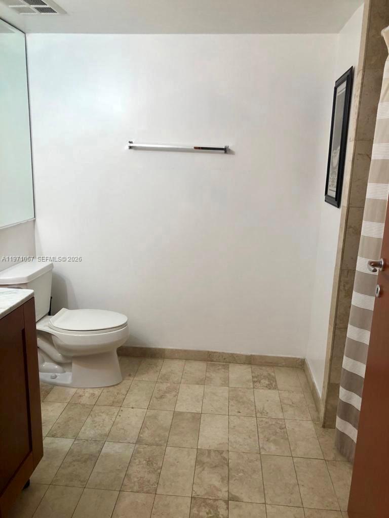 9499 Collins Avenue 405 Property Photo 7