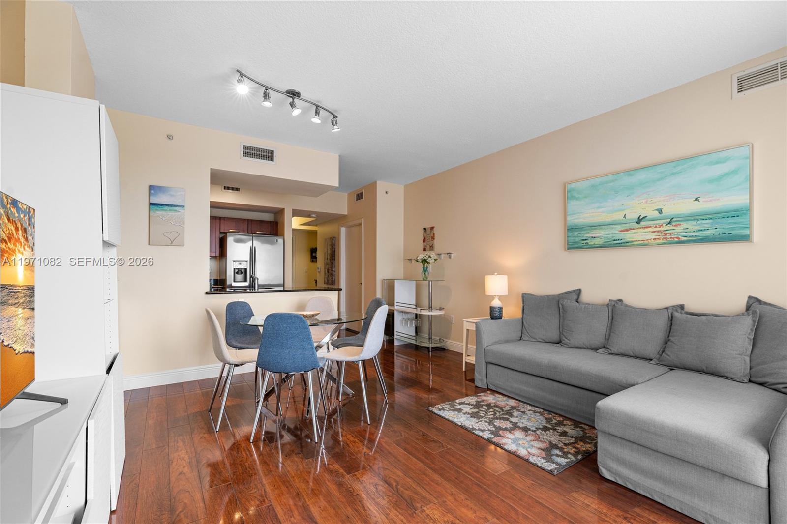 7275 Sw 90th Way 404 Property Photo 10