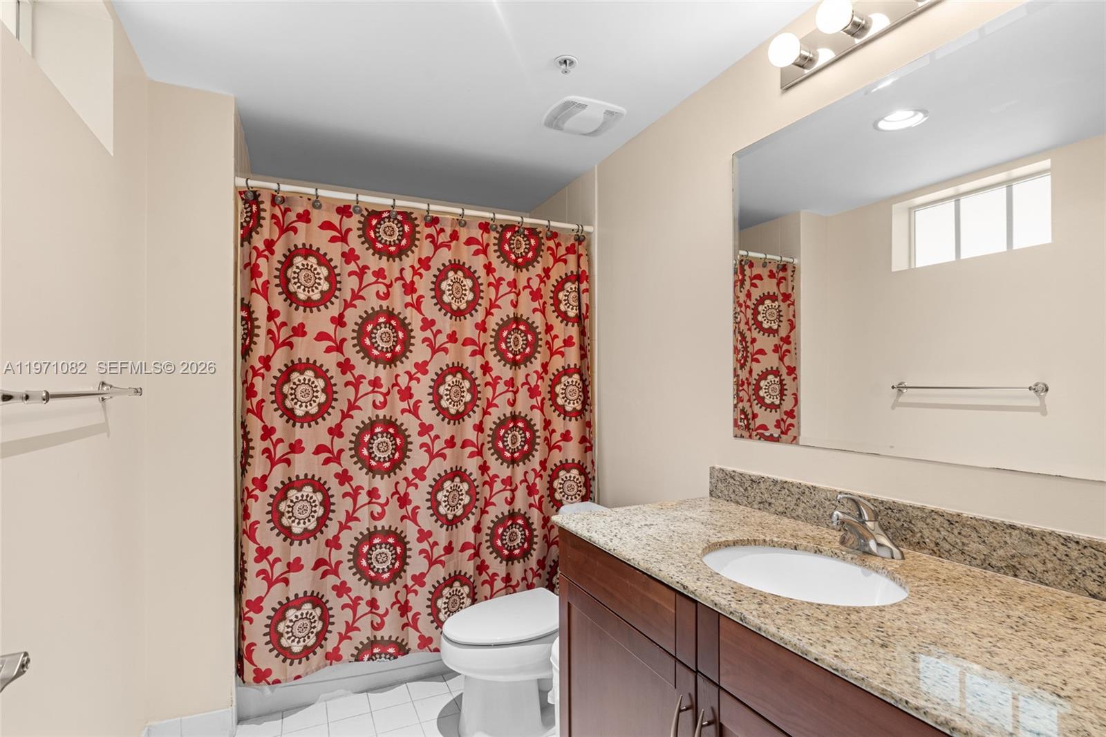 7275 Sw 90th Way 404 Property Photo 16