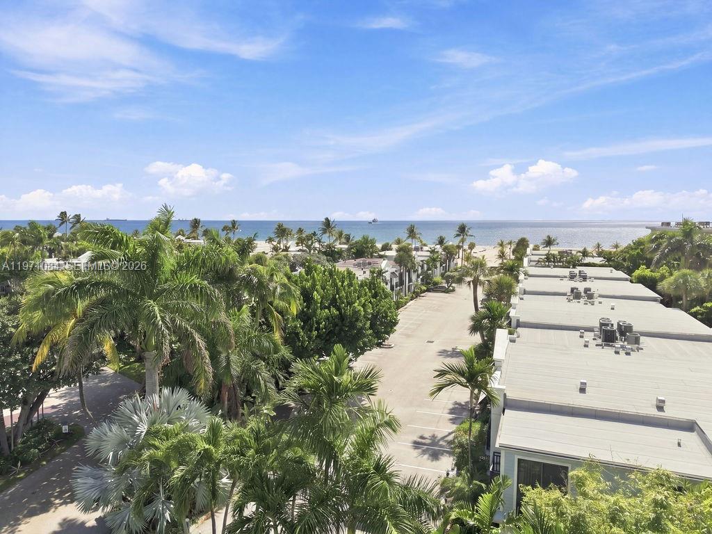 1698 S Ocean Lane 171 Property Photo 3