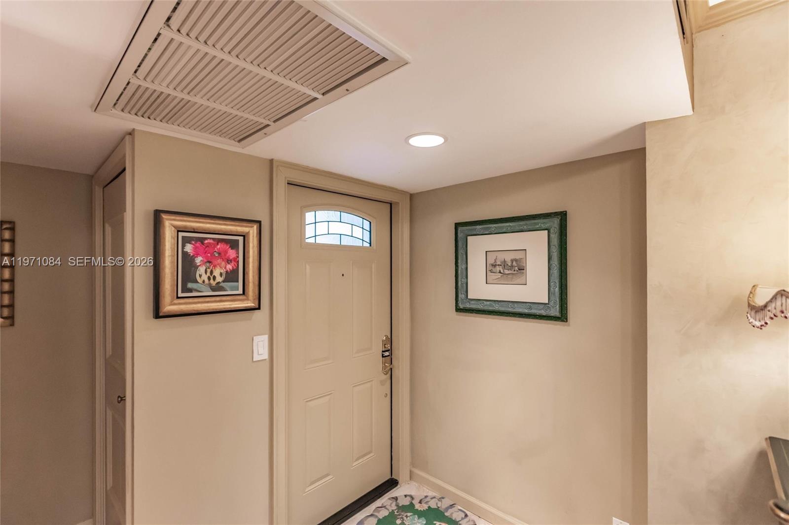1698 S Ocean Lane 171 Property Photo 14