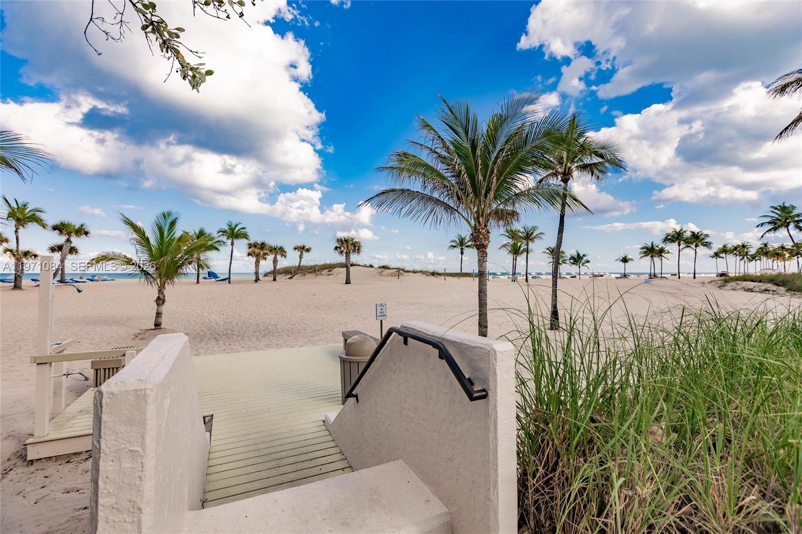 1698 S Ocean Lane 171 Property Photo 33