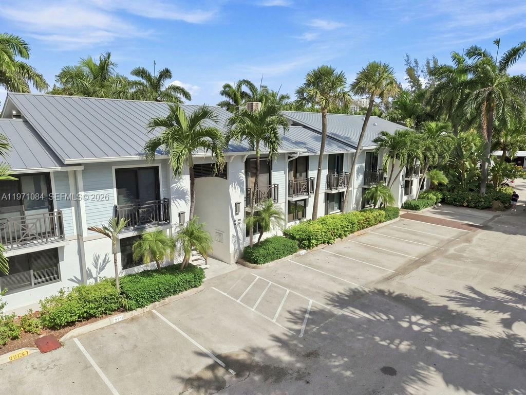 1698 S Ocean Lane 171 Property Photo 40