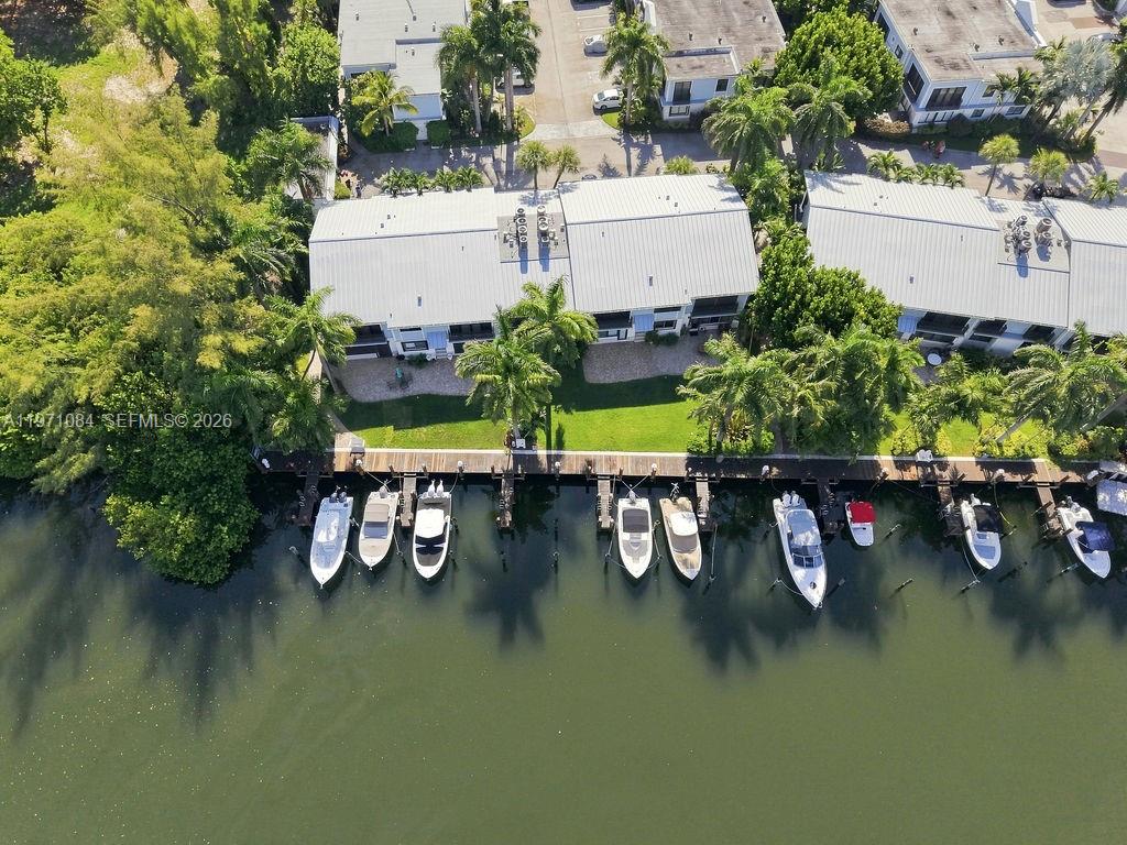 1698 S Ocean Lane 171 Property Photo 44