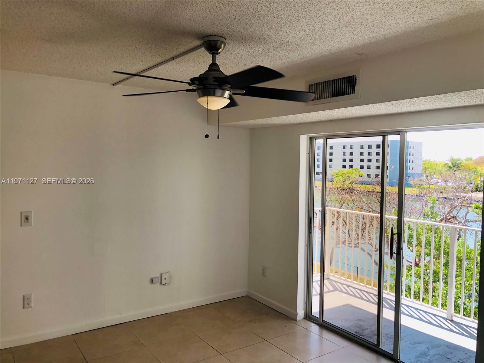 8260 Sw 210th Street 210 Property Photo 4
