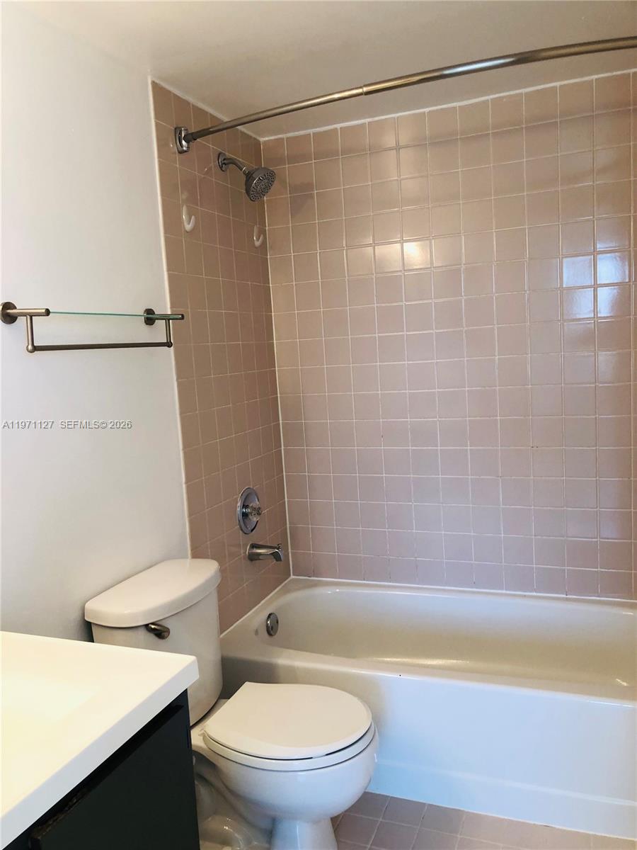 8260 Sw 210th Street 210 Property Photo 13