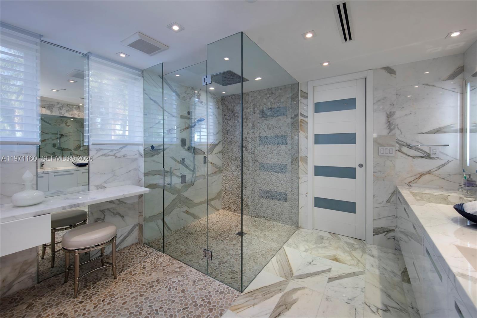 7938 Fisher Island Drive 7938-d Property Photo 11