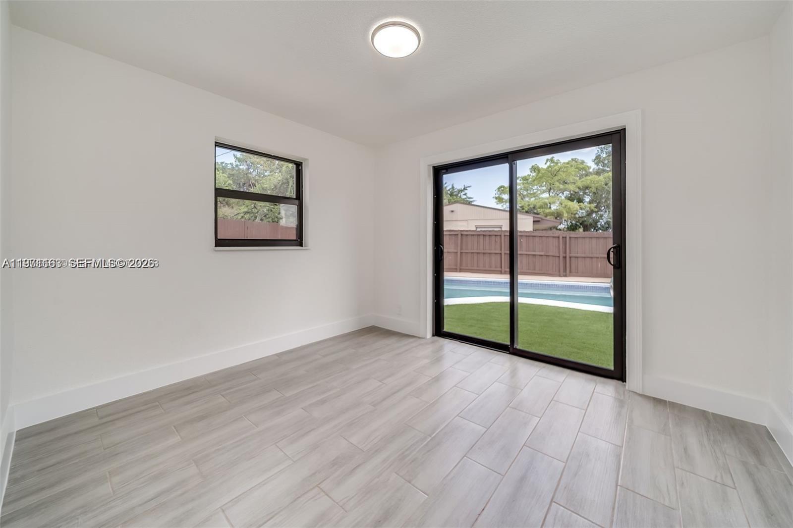 2447 Fletcher Street Property Photo 7