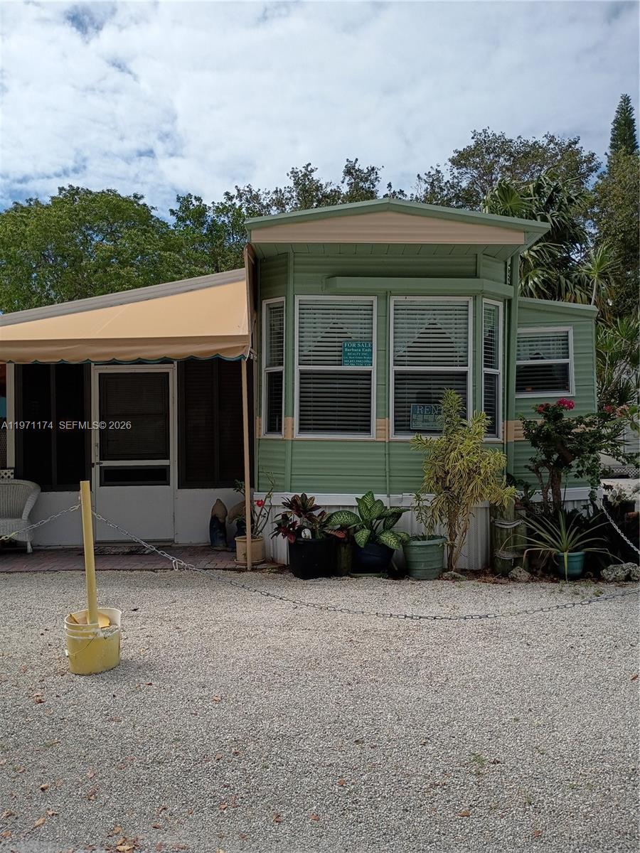 101551 Overseas Hwy Property Photo 1