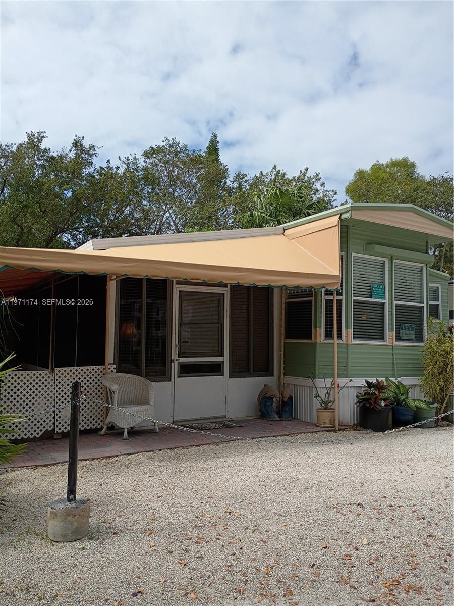 101551 Overseas Hwy Property Photo 2