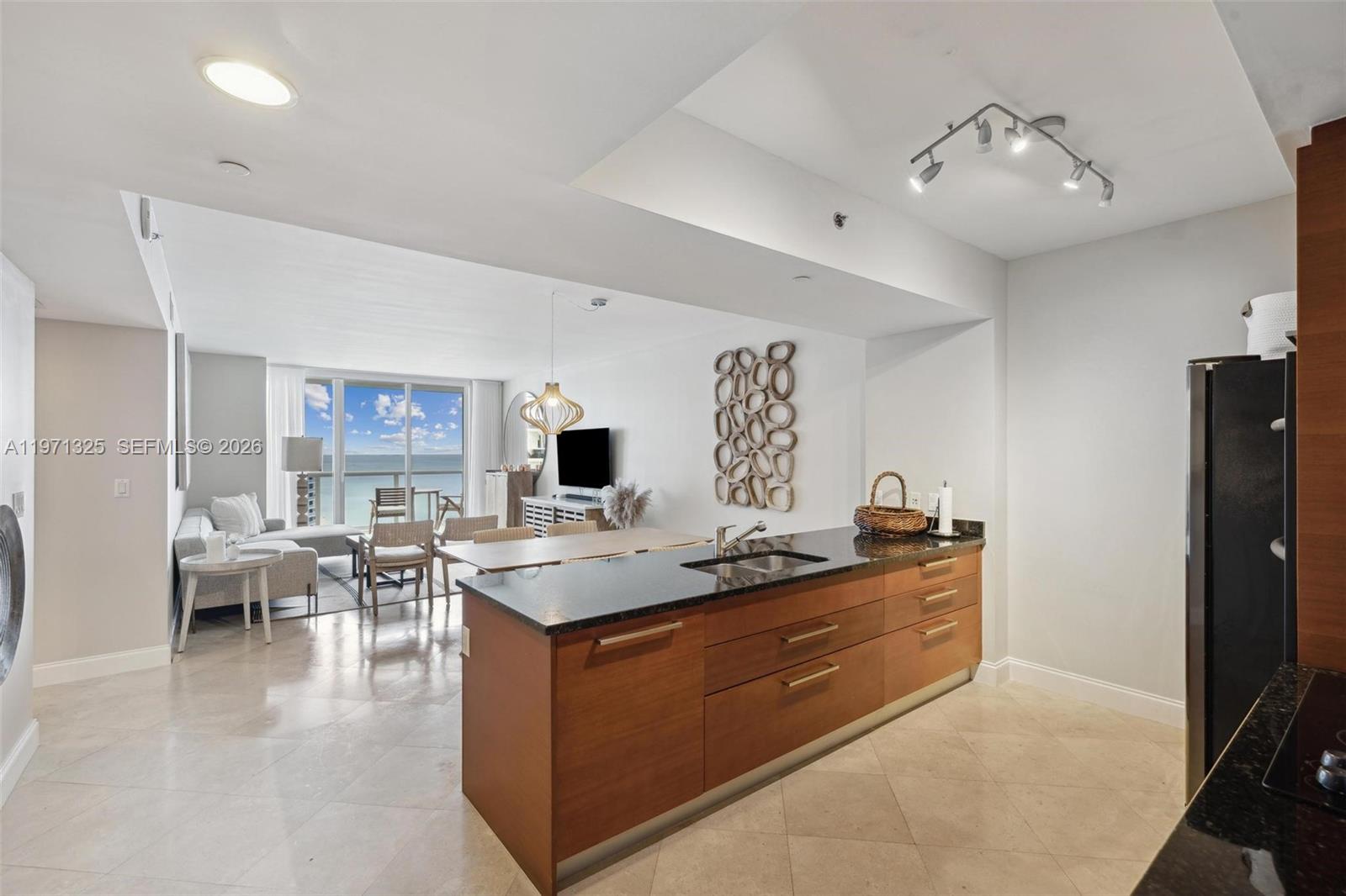 1830 S Ocean Drive 2811 Property Photo 10