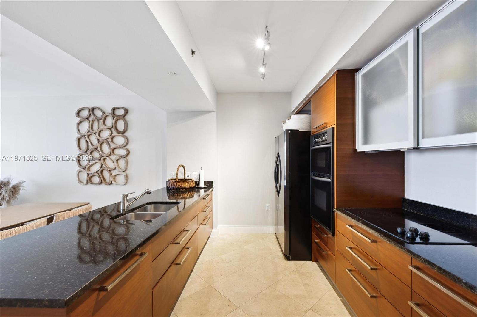 1830 S Ocean Drive 2811 Property Photo 13