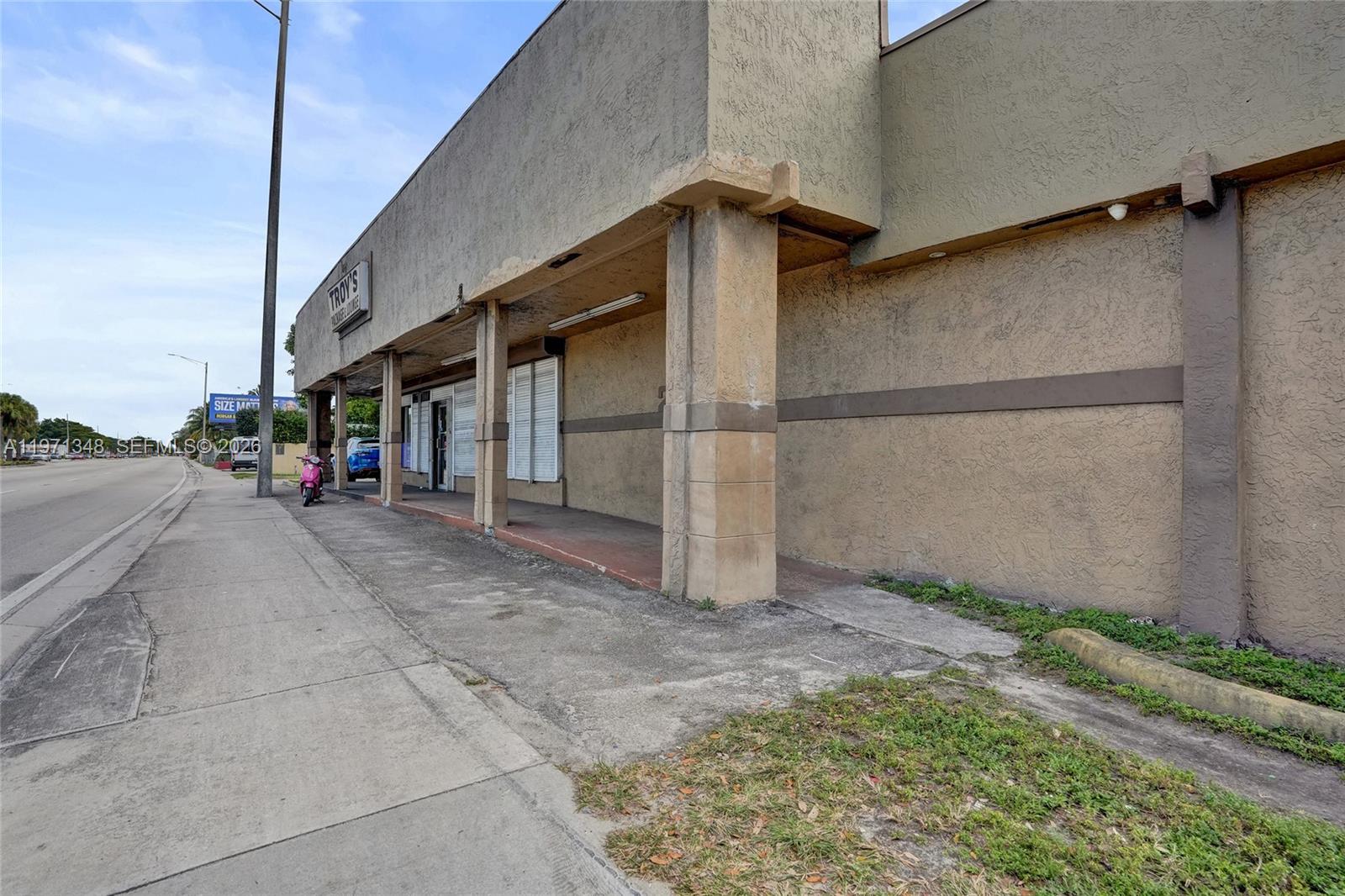 2990 W Sunrise Boulevard Property Photo 2