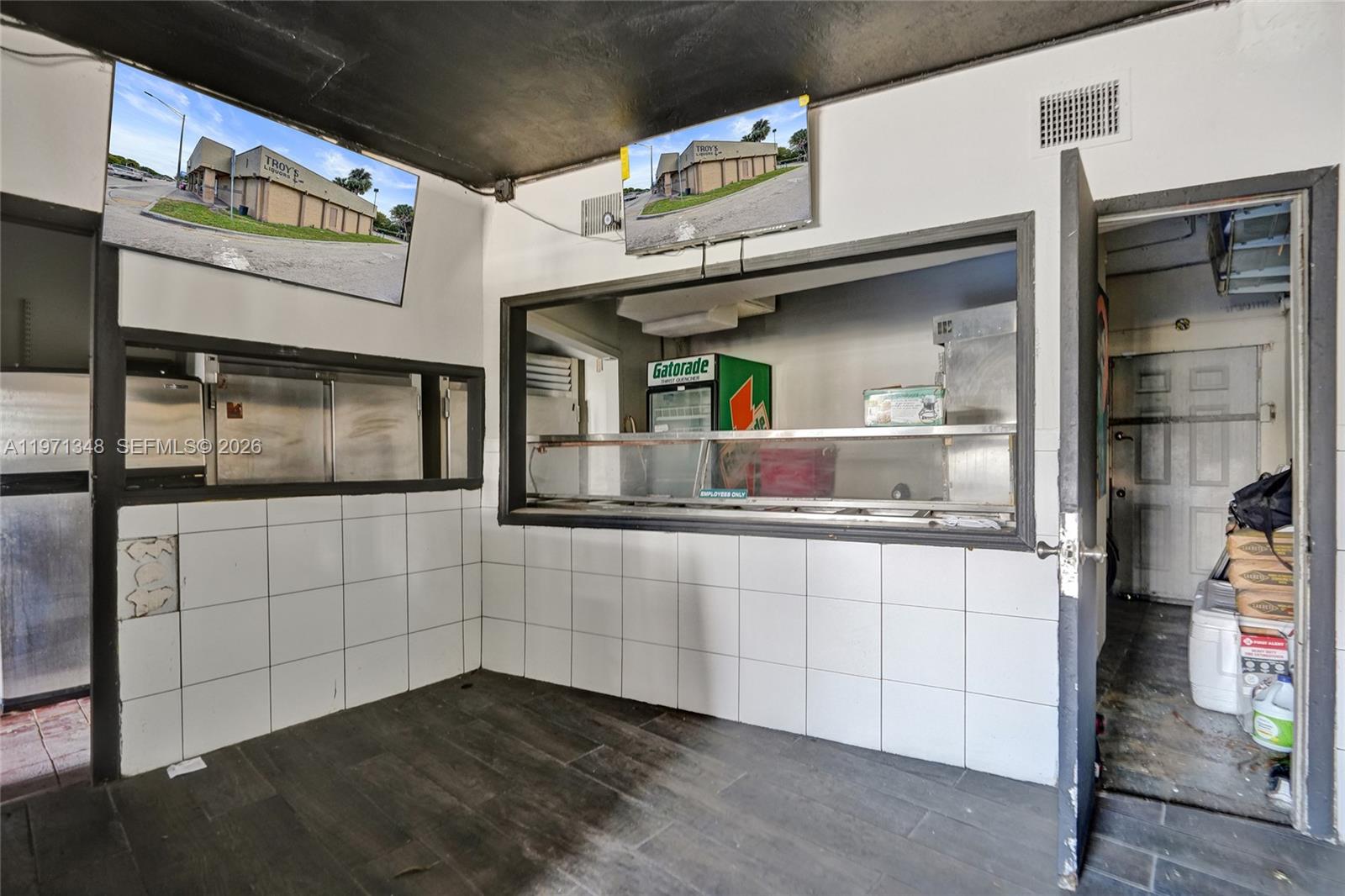 2990 W Sunrise Boulevard Property Photo 34