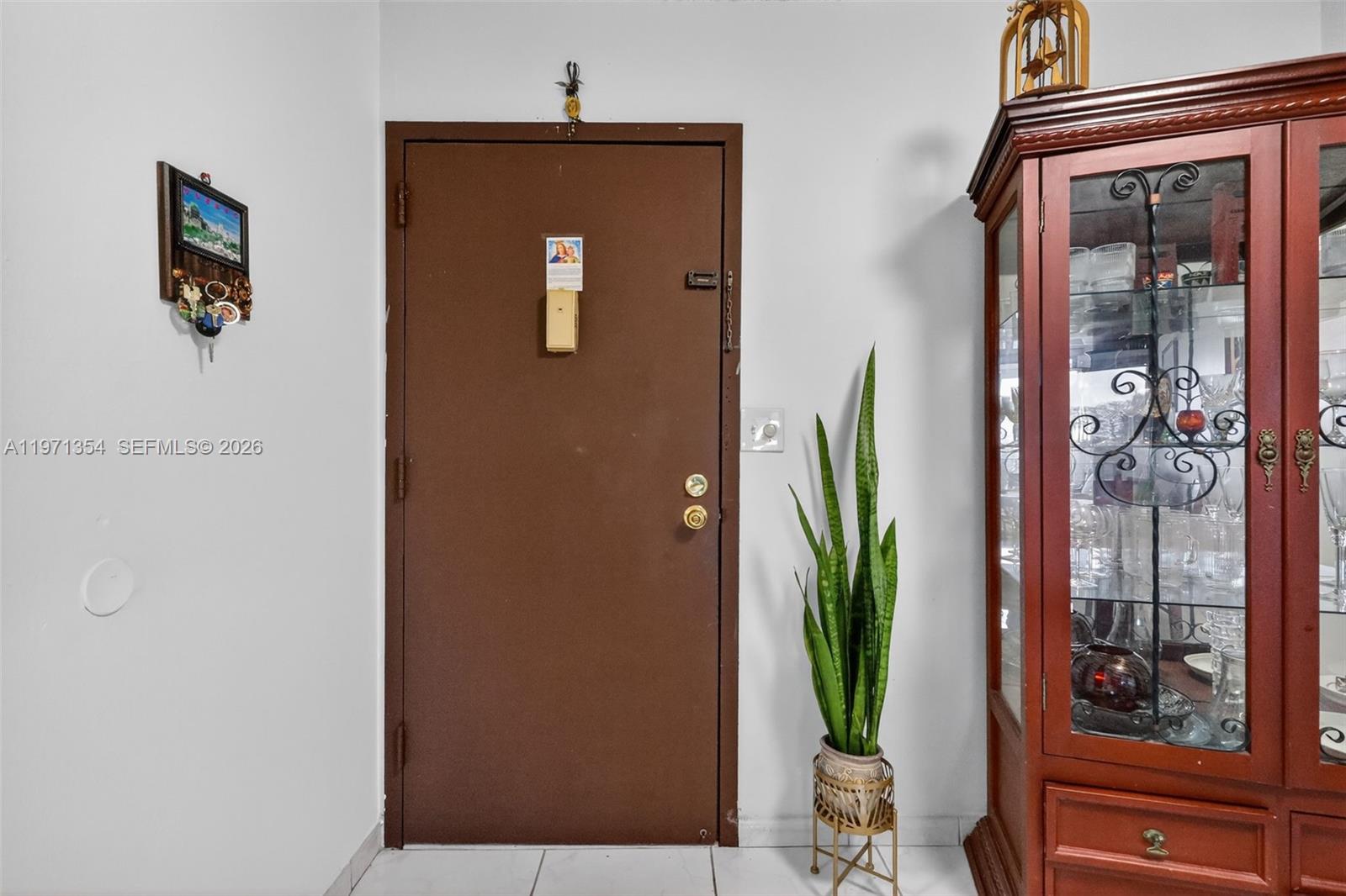 9678 Fontainebleau Boulevard 410 Property Photo 5
