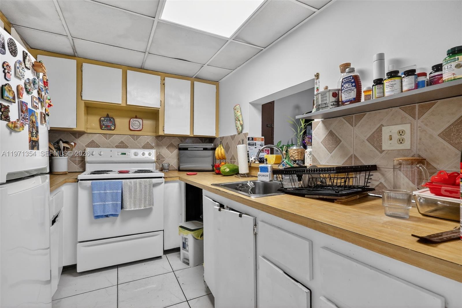 9678 Fontainebleau Boulevard 410 Property Photo 12